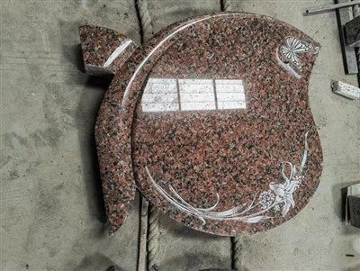 Natursten Svart Granit Gravsten